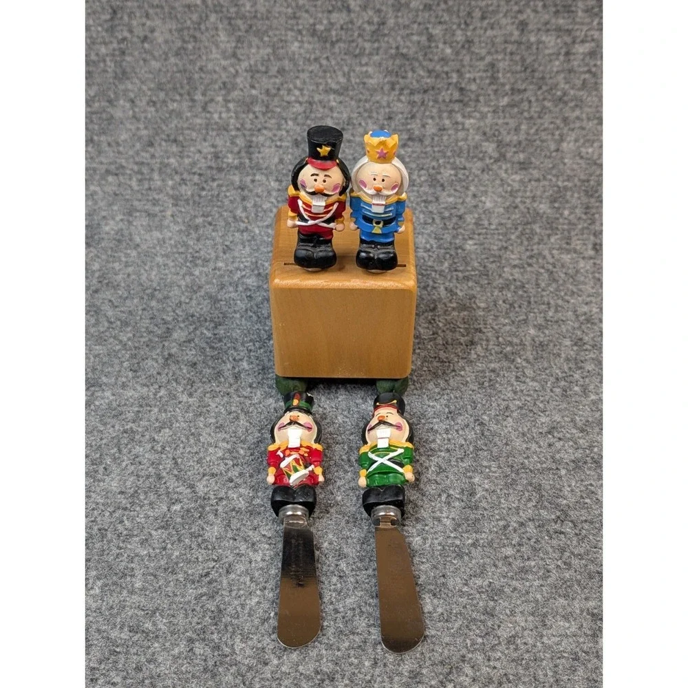 Out of the Woods Oregon Nutcracker Cheese Spreader Set Wood Block Holiday